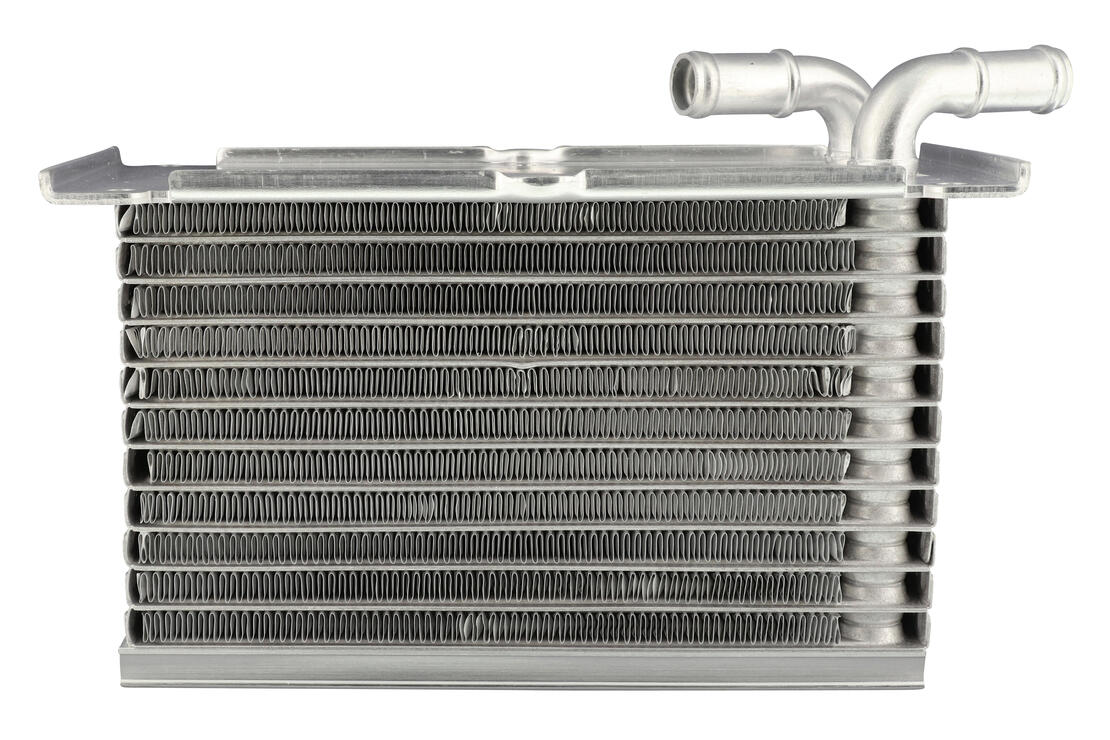 VEMO V10-60-0030 Intercooler | ML Performance Car Parts