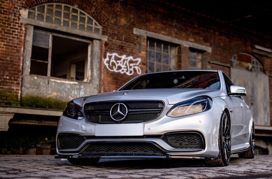 Maxton Design Mercedes Benz E63 AMG Sedan W212 Facelift Front Splitter