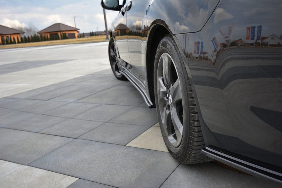 Maxton Design Honda Accord MK8 Sedan (Pre-Facelift) Rear Side Splitters