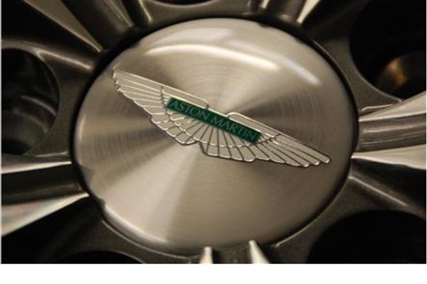 Aston Martin HY53-1A096-BA Wheel Centre Badge (Silver-Green Inlay) | ML Performance EU Car Parts