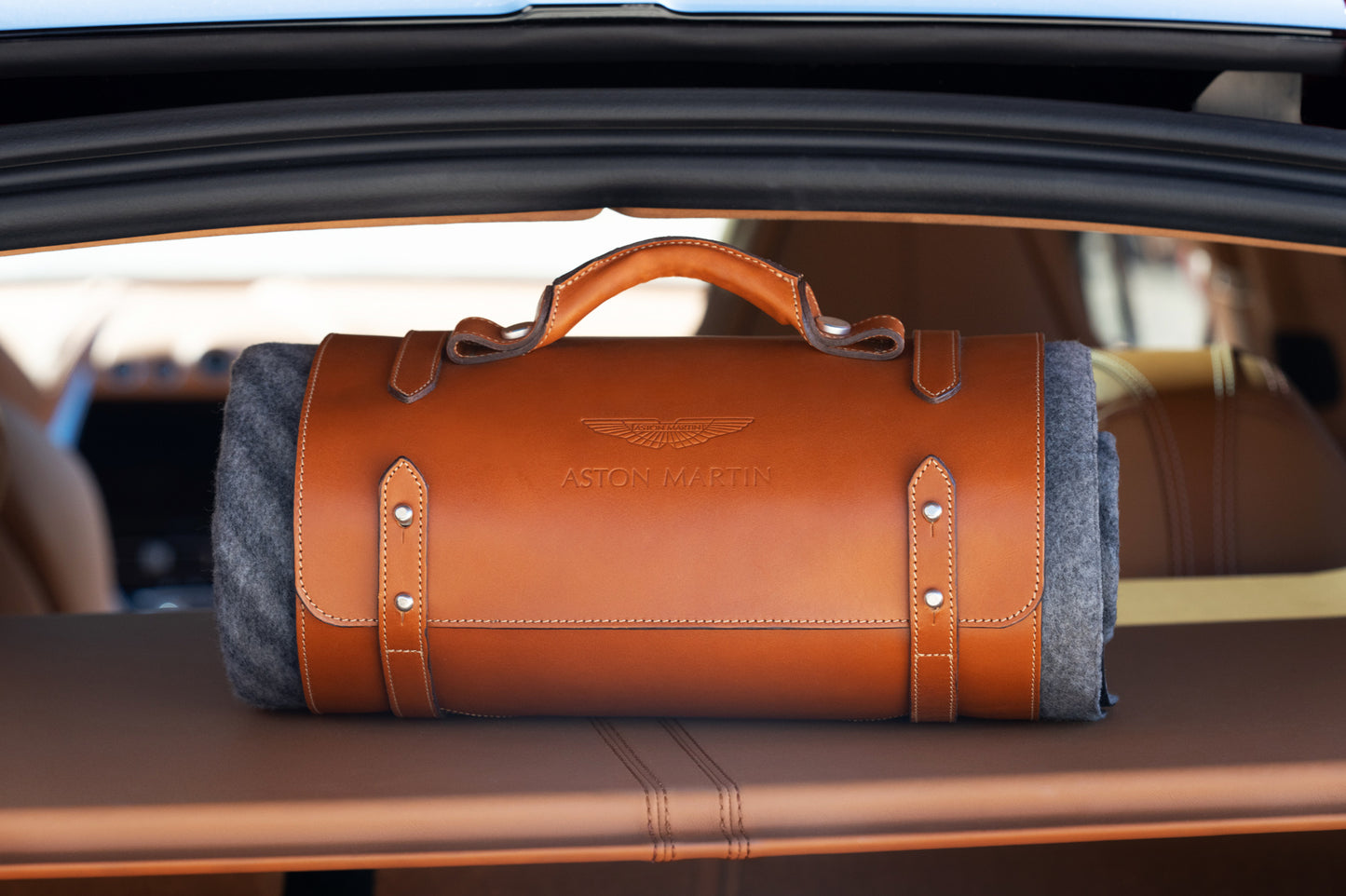 Aston Martin 707924 DBX Event Pack | ML Performance EU Car Parts