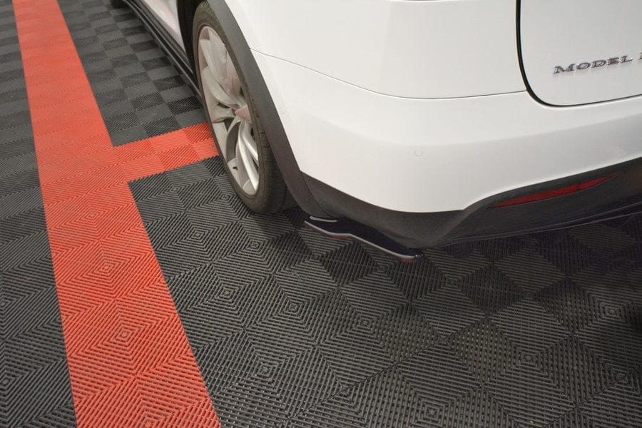 Maxton Design Tesla Model X Rear Side Splitters V.2