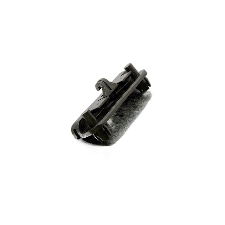 Genuine BMW 51711945568 E30 Clamp SCHWARZ (Inc. 325e, 318is & 325ix)
